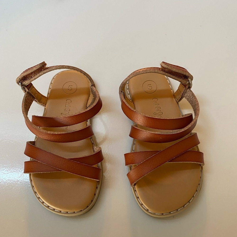 Cat & Jack kids new without tags sandals. Size 5.